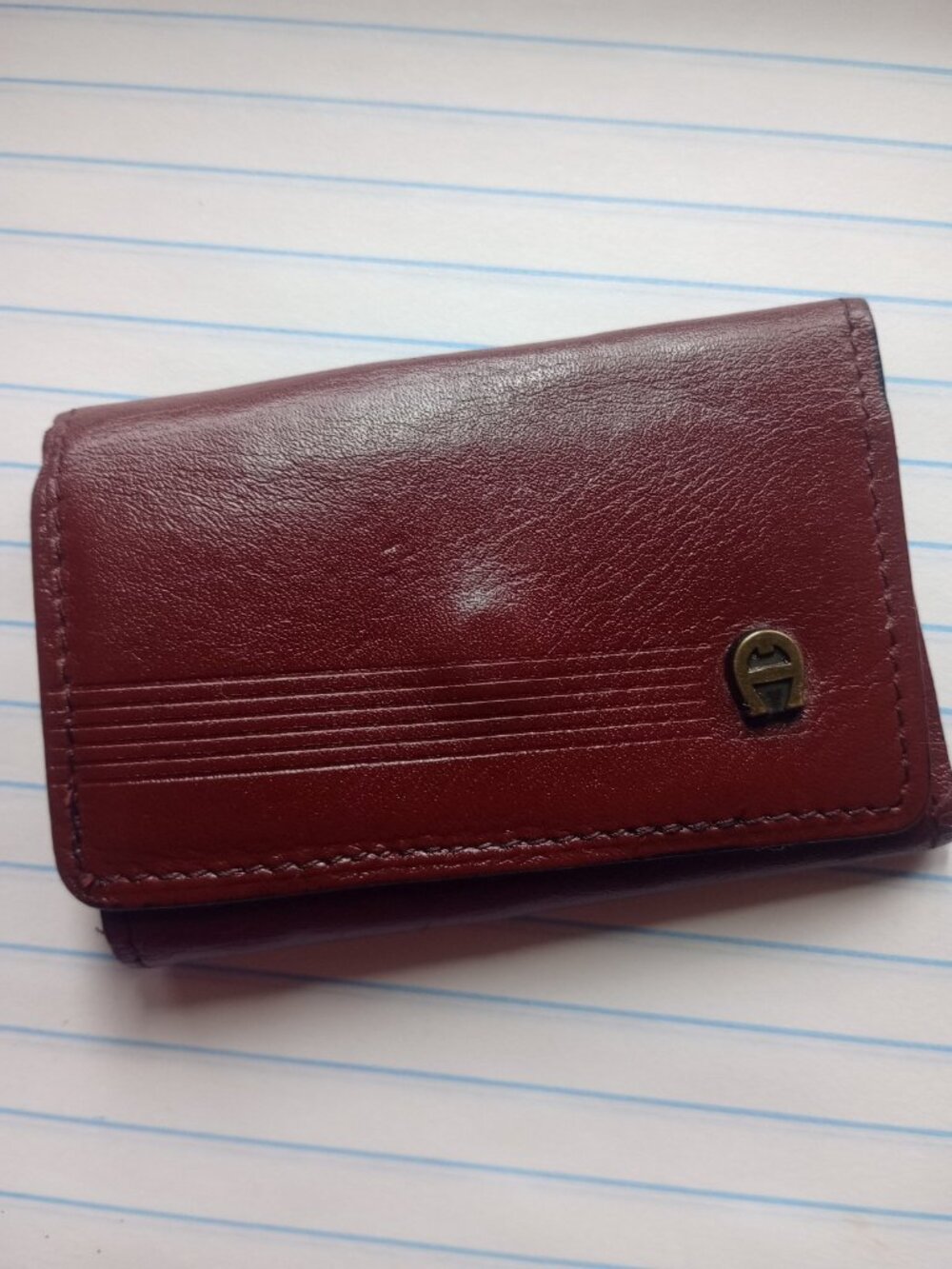 Vintage Etienne aigner key Wallet
